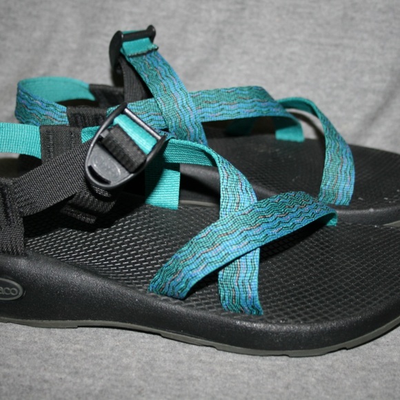 shailey flat sandals